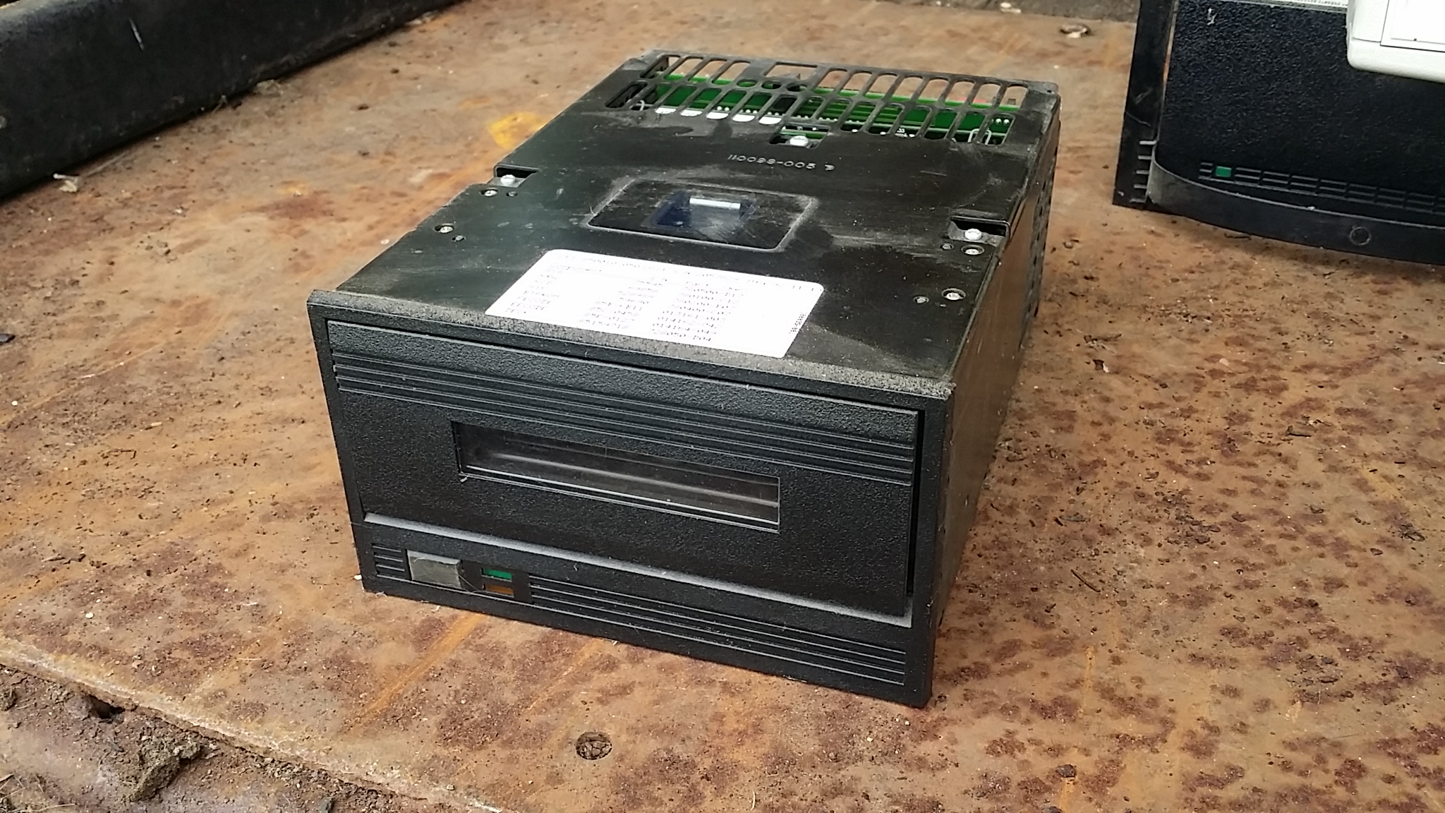 Exabyte 8500 8mm Tape Drive