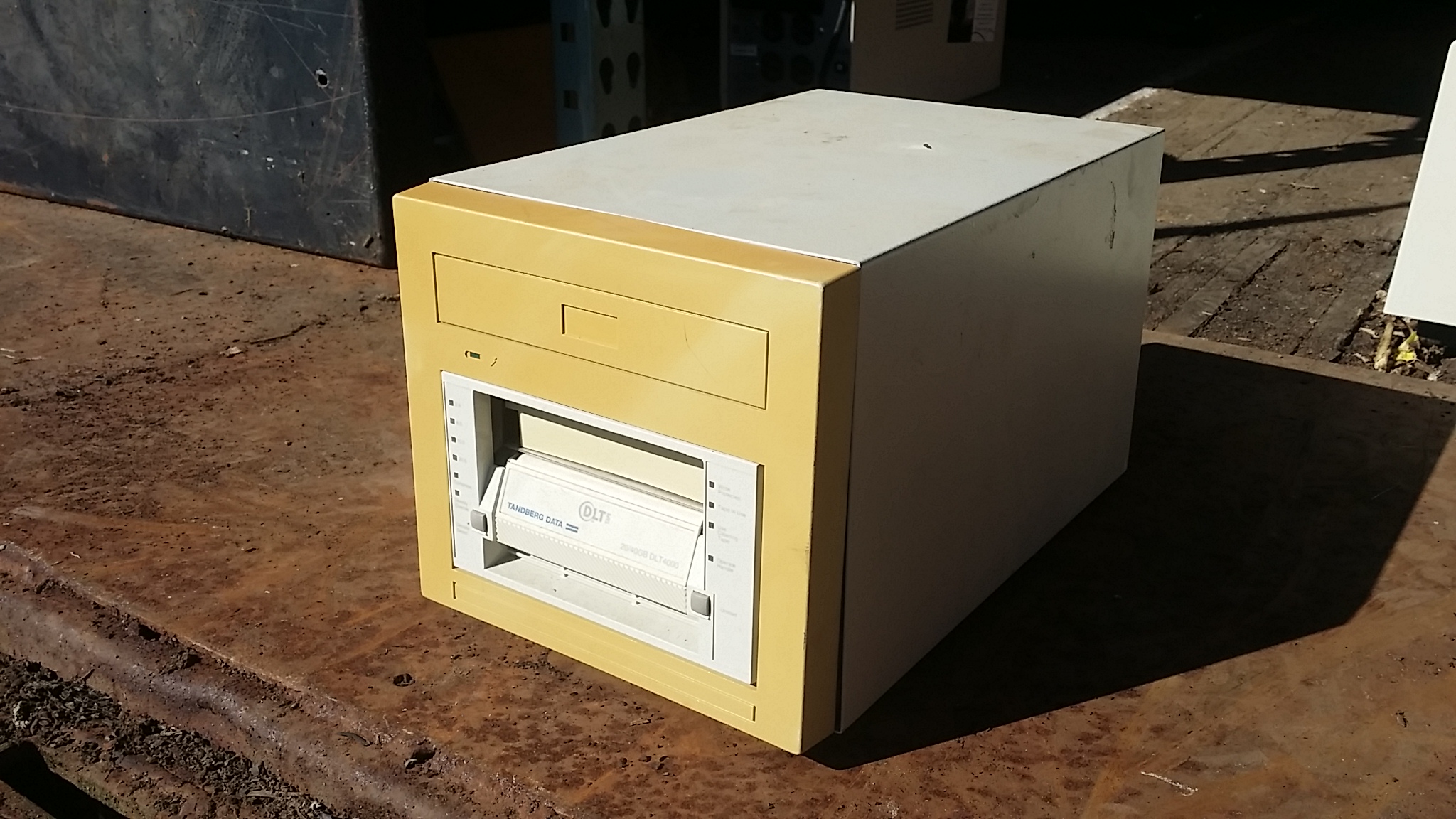 Tandberg DLT Tape Drive