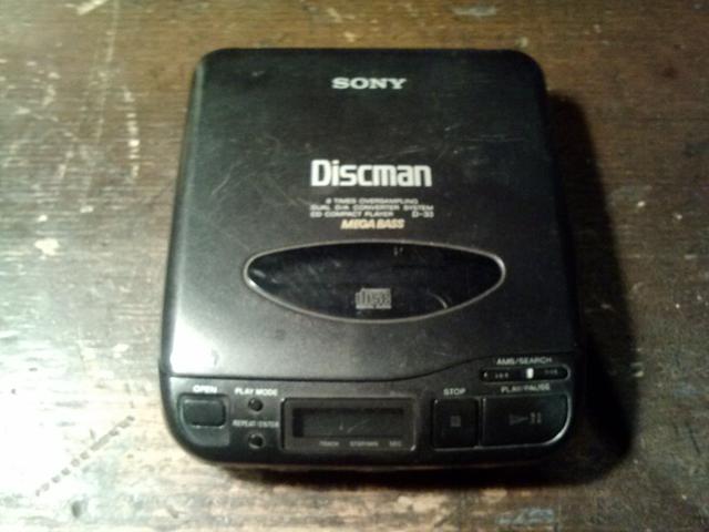 Sony D-33 Discman (Parts)