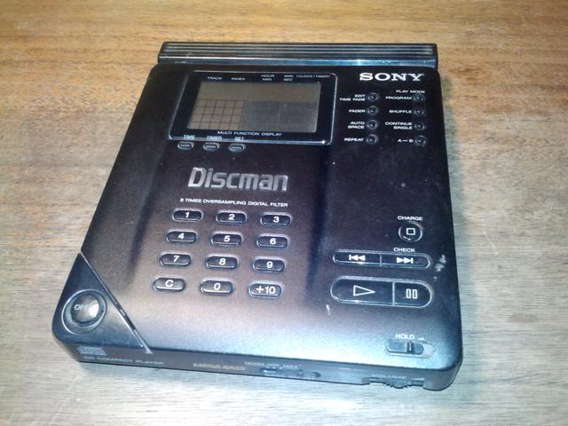 SONY D-35 Discman