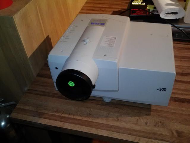 JVC DLA-M15 Projector