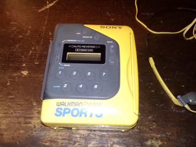 Sony WM-F2078 Walkman