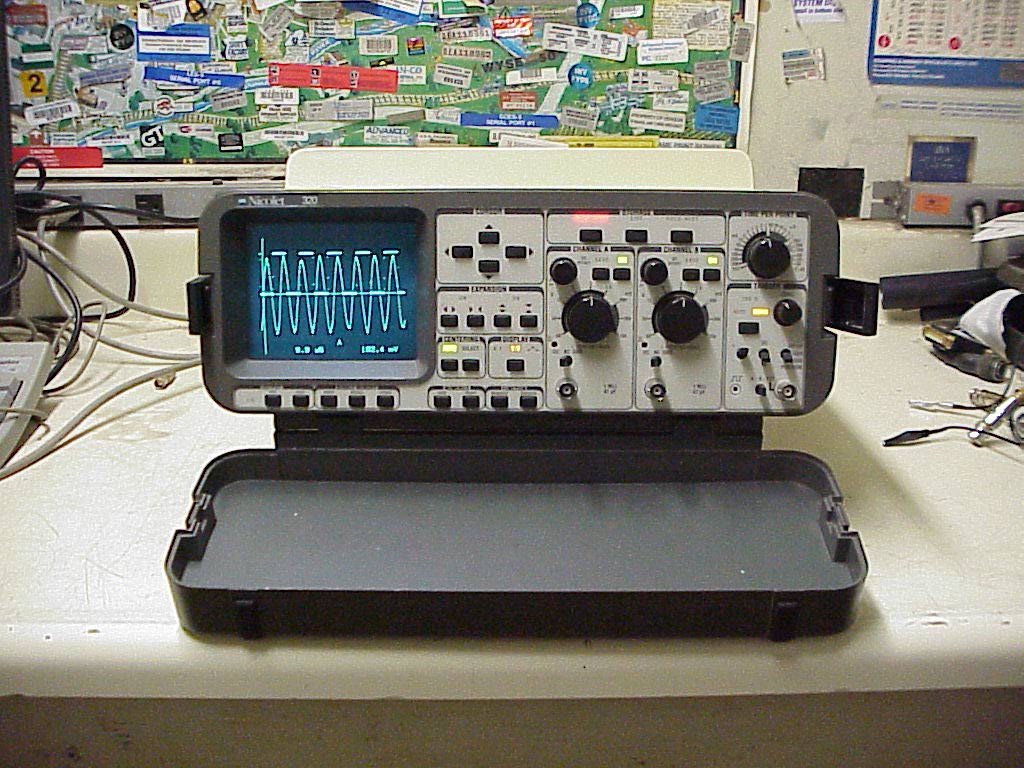 Nicolet 320 Digital Oscilloscope