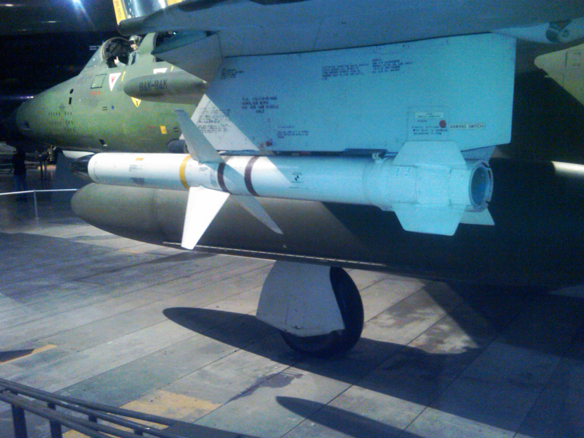 IMG01576-20120517-1223