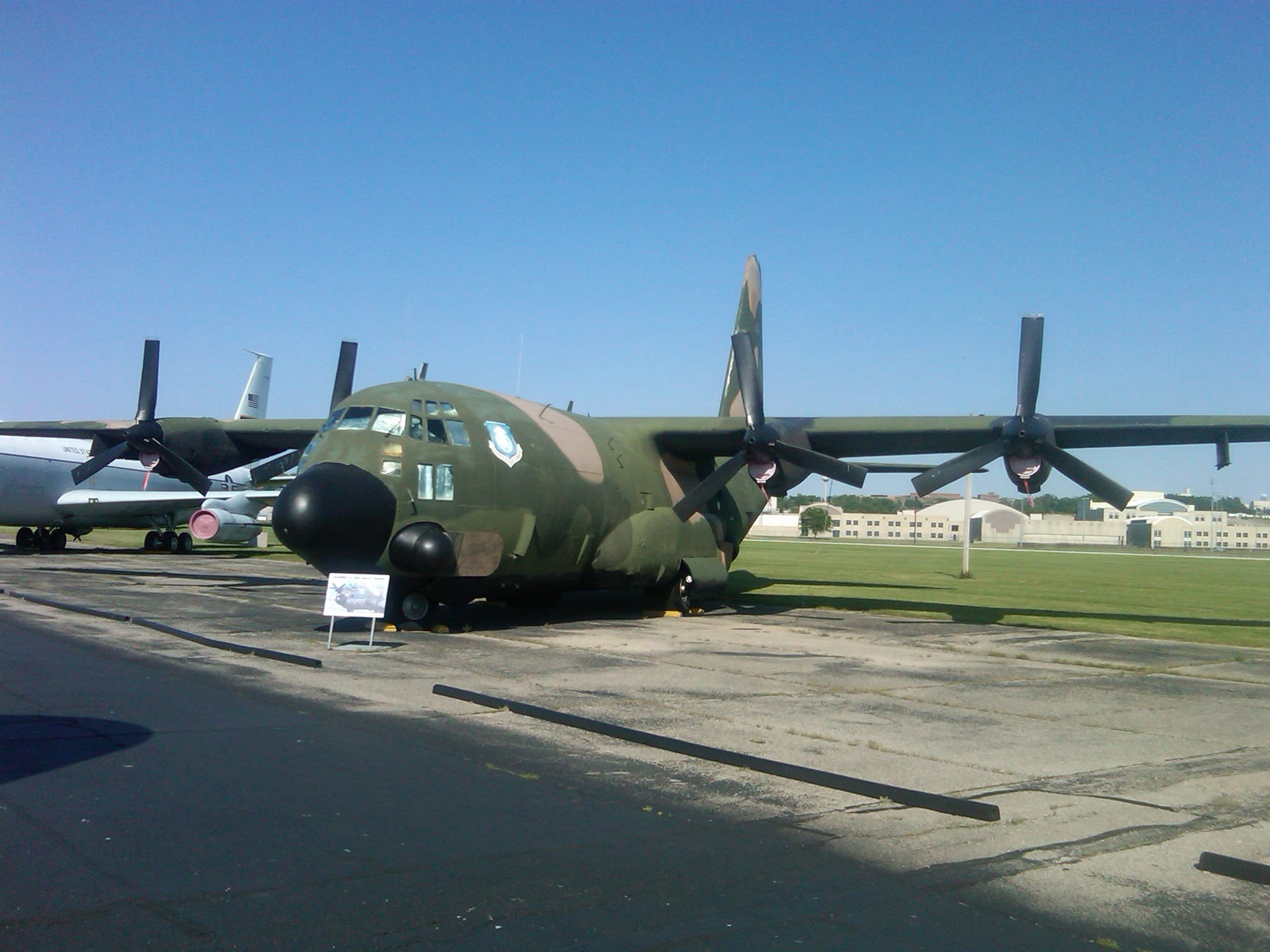 IMG01738-20120517-1426